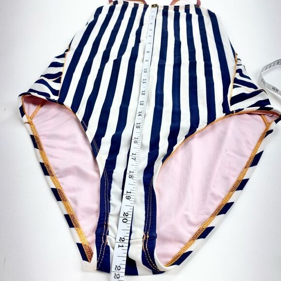 Xirena xwim stripe swimsuit one piece M - Picture 9 of 9